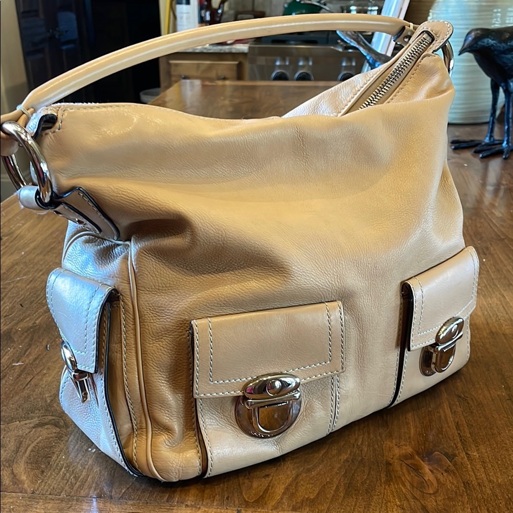MARC JACOBS Tan Multi Pocket Bag Hobo